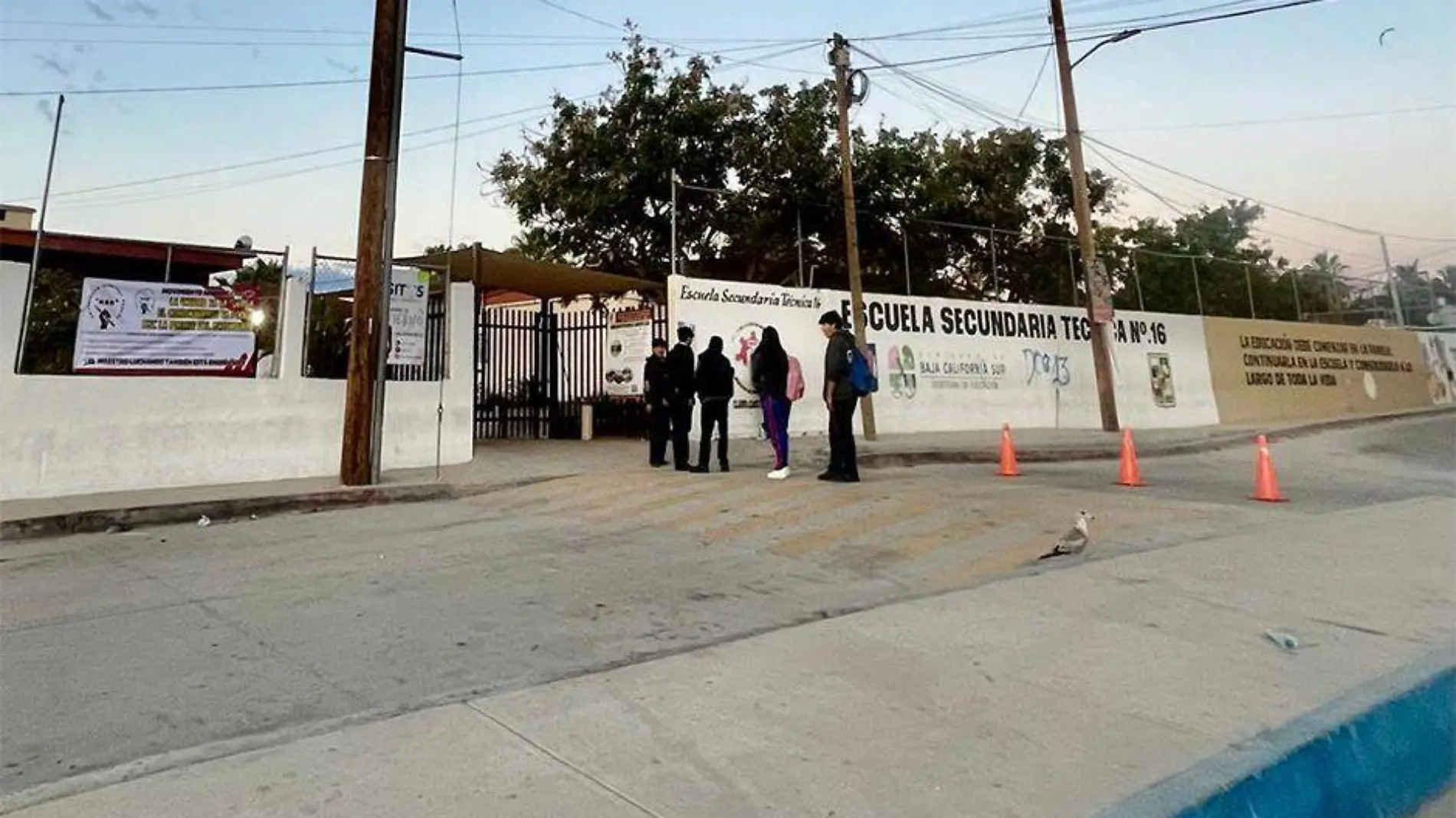 Escuela Secundaria 16 los cabos